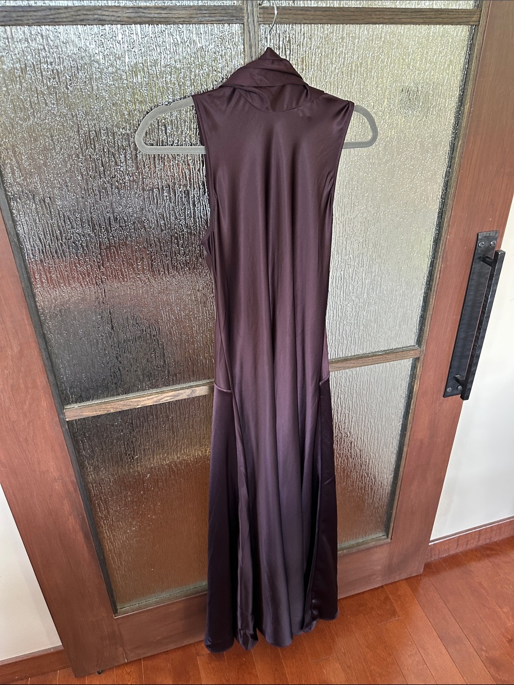 REISS Fae Satin Cape Maxi Dress Elegant Wine Satin Cape Gown size 6. - Picture 9 of 12